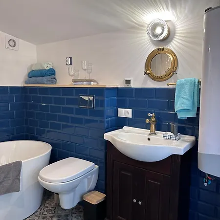Holiday home Kocanowka - Osada Artystyczna Konarzyny